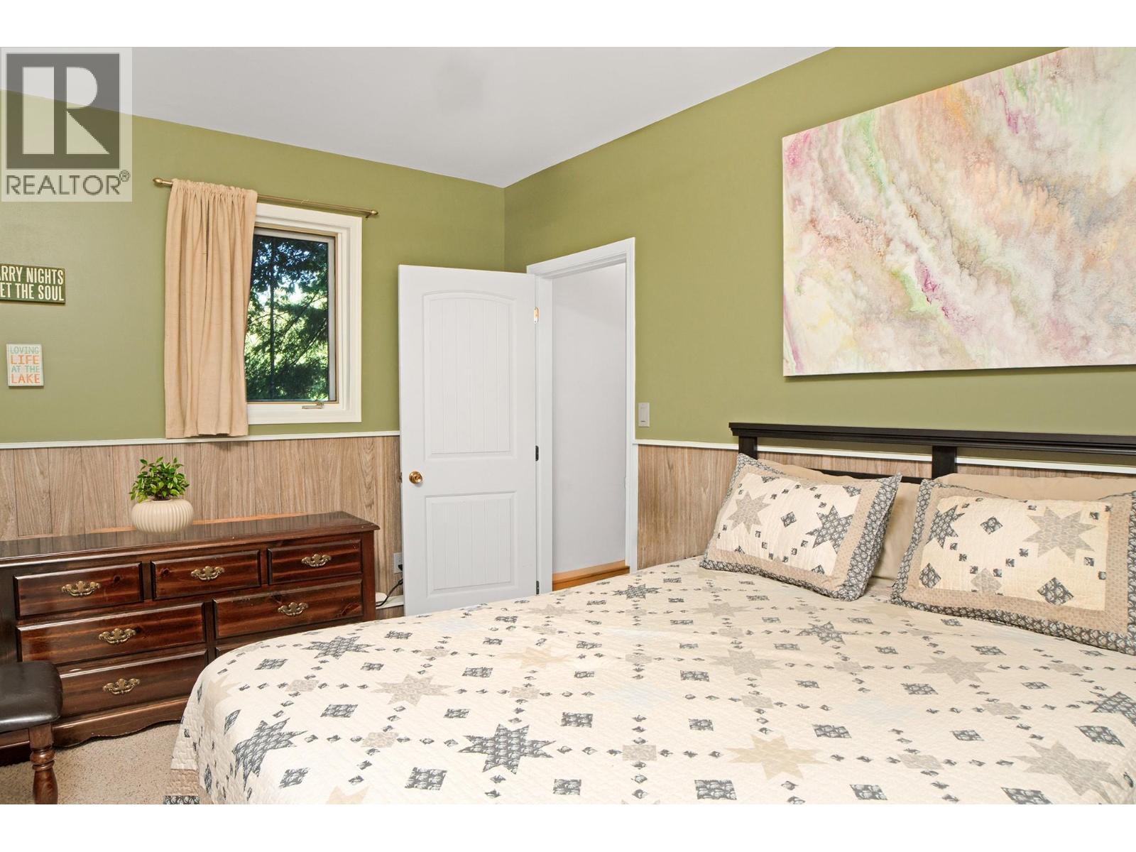 12806 3a Highway, Boswell, British Columbia  V0B 1A0 - Photo 18 - 10392292