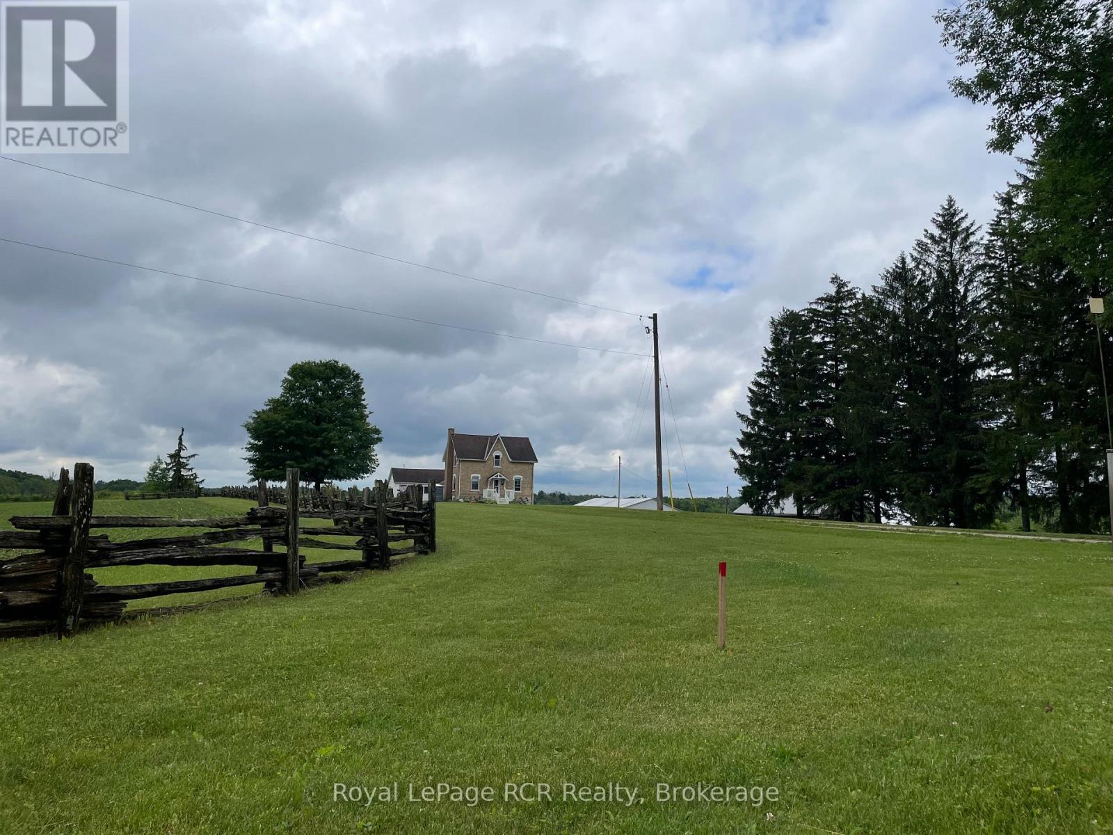541568 14 Ndr Concession, West Grey, Ontario  N0G 1L0 - Photo 2 - X13494864