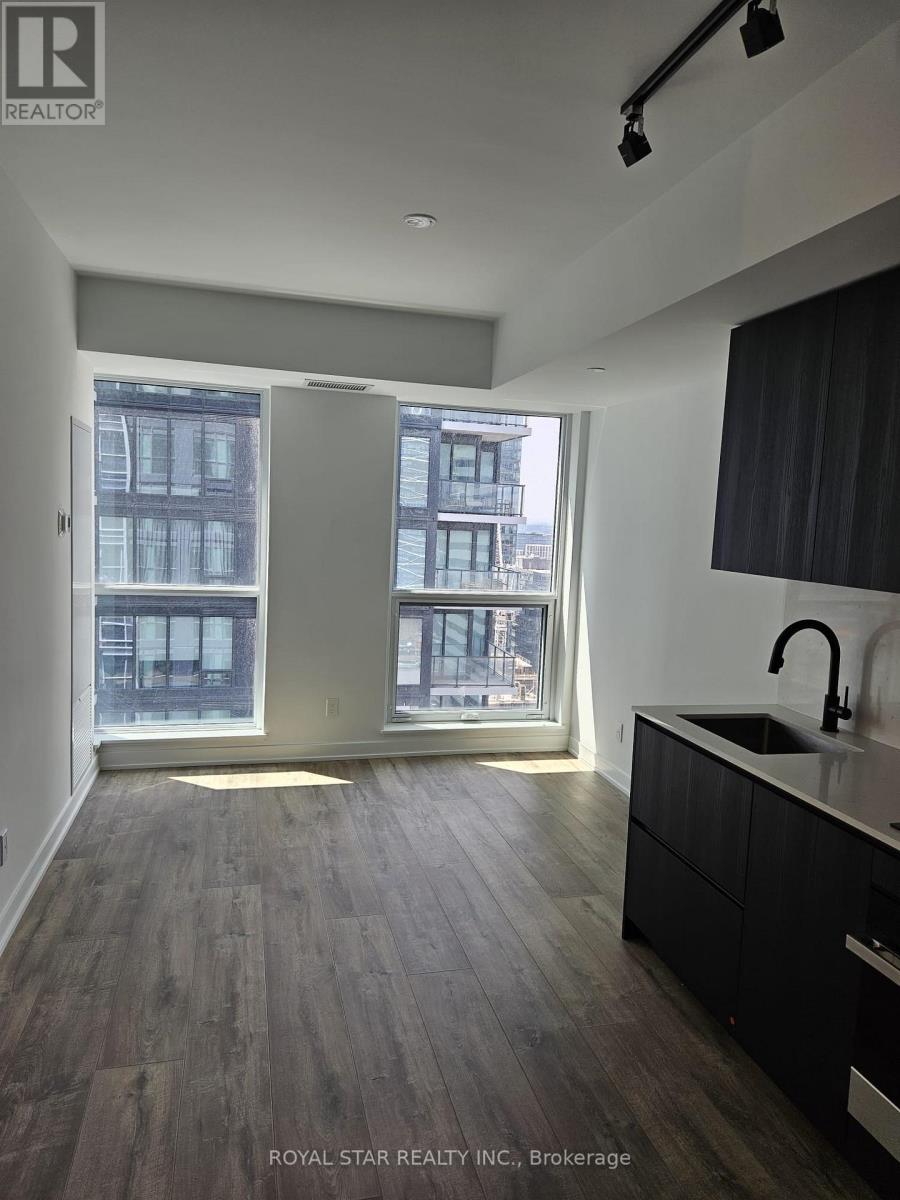 2205 - 327 King Street W, Toronto, Ontario  M5V 1J5 - Photo 13 - C13494868