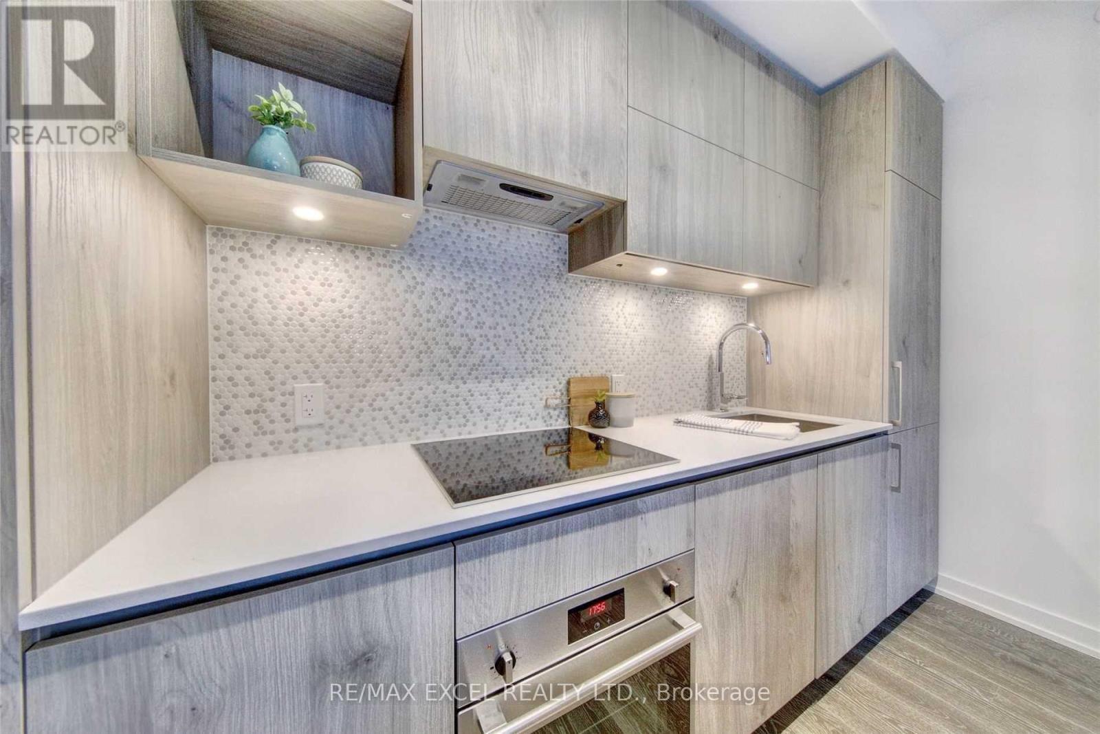 3402 - 1 Yorkville Avenue, Toronto, Ontario  M4W 1L1 - Photo 10 - C13494952