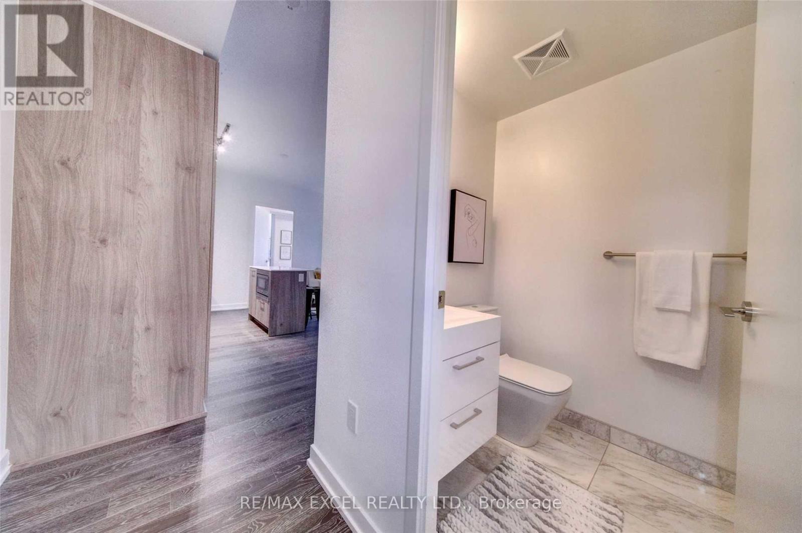 3402 - 1 Yorkville Avenue, Toronto, Ontario  M4W 1L1 - Photo 15 - C13494952