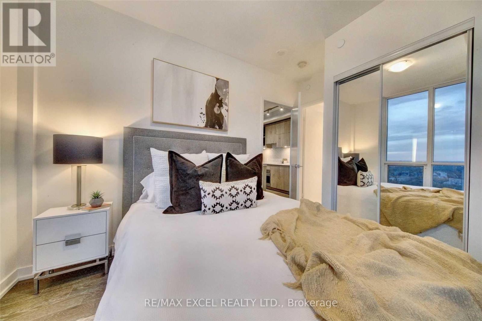 3402 - 1 Yorkville Avenue, Toronto, Ontario  M4W 1L1 - Photo 23 - C13494952