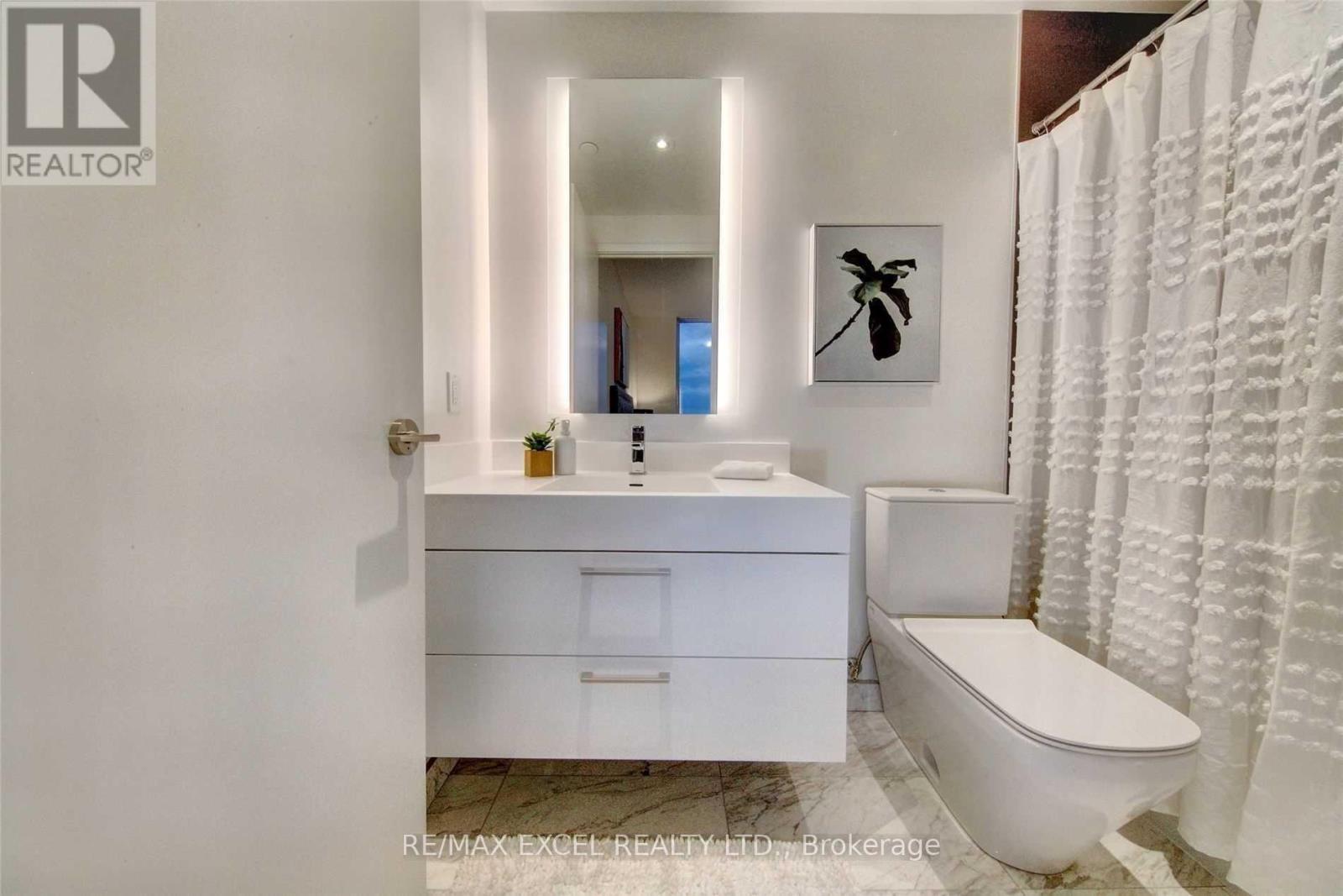 3402 - 1 Yorkville Avenue, Toronto, Ontario  M4W 1L1 - Photo 26 - C13494952