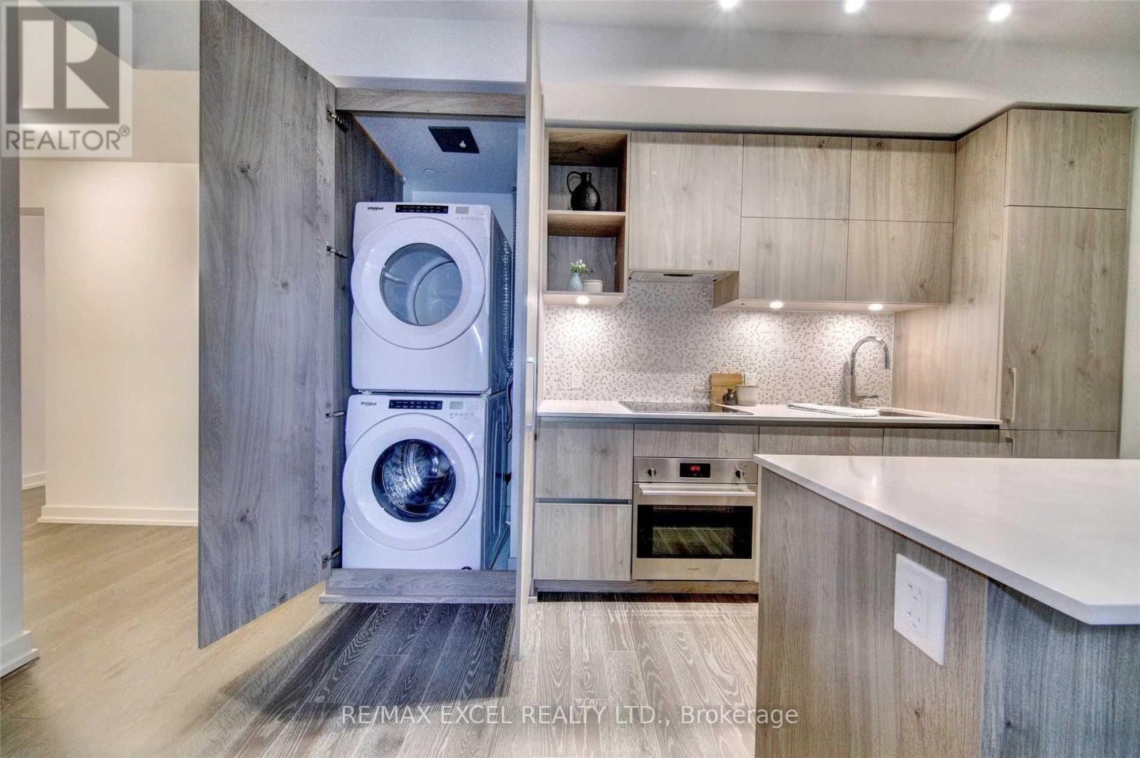 3402 - 1 Yorkville Avenue, Toronto, Ontario  M4W 1L1 - Photo 27 - C13494952