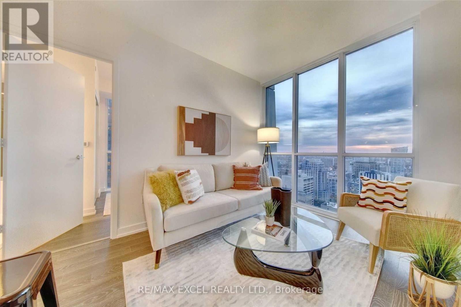 3402 - 1 Yorkville Avenue, Toronto, Ontario  M4W 1L1 - Photo 5 - C13494952