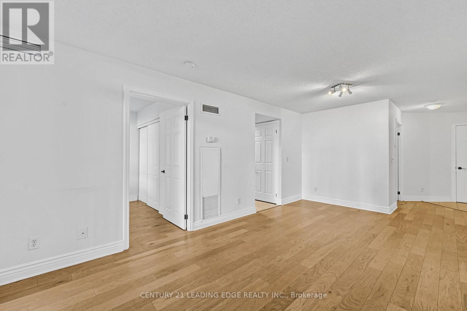 905 - 55 Harrison Garden Boulevard, Toronto, Ontario  M2N 7G3 - Photo 4 - C13495082