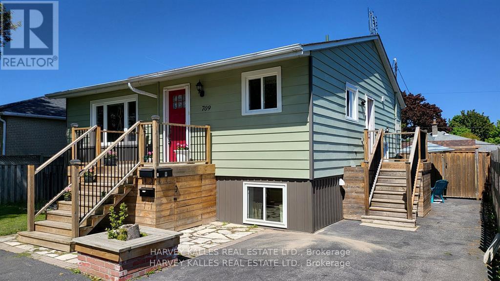 Bsmt - 709 Annland Street, Pickering, Ontario  L1W 1A9 - Photo 2 - E13494942