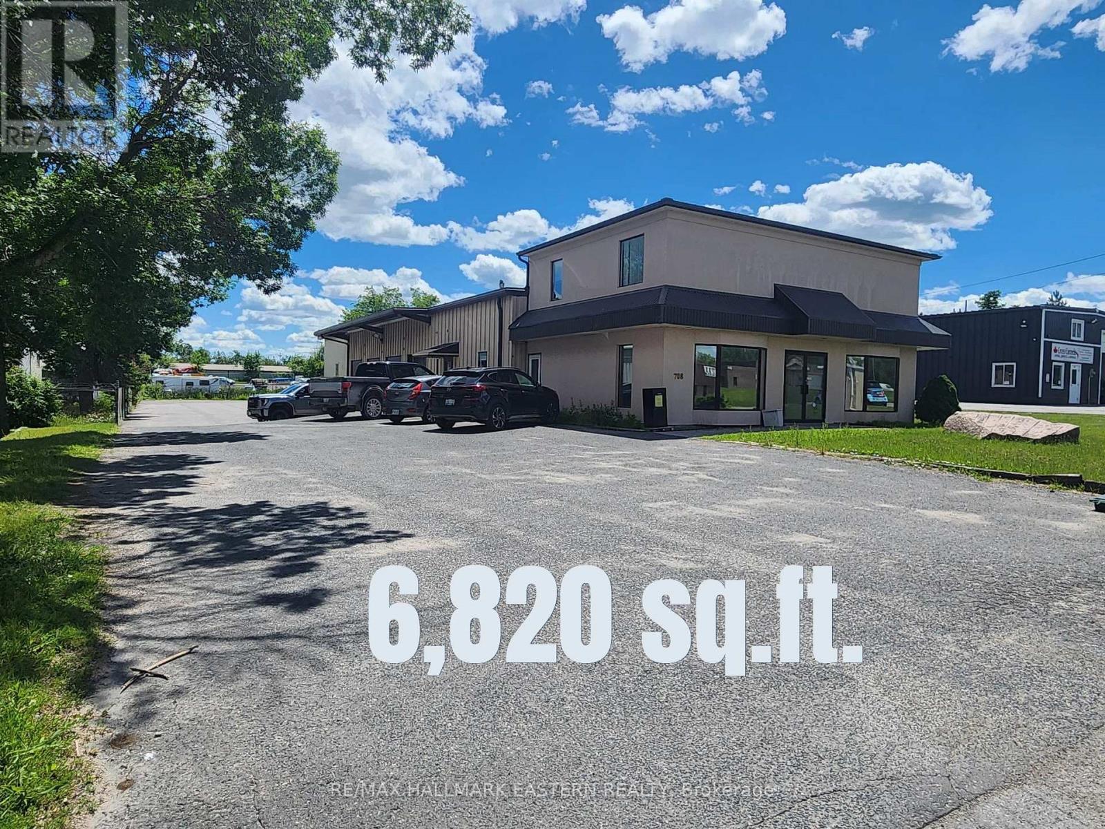 708 Rye Street, Peterborough, Ontario  K9J 6W9 - Photo 1 - X13490814