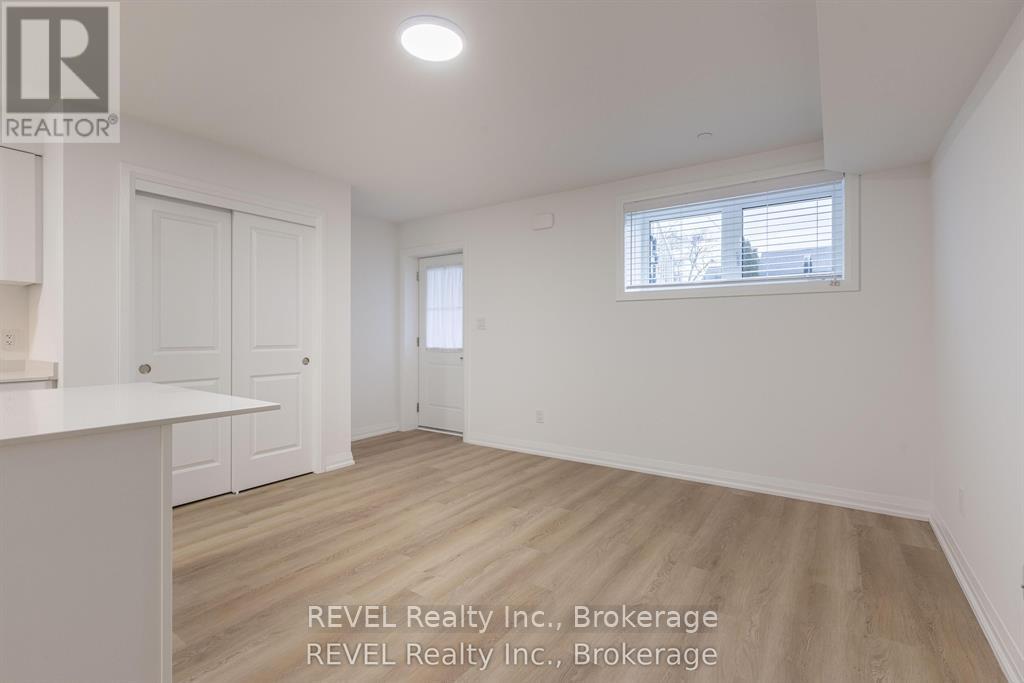 35 Southworth Street N, Welland, Ontario  L3B 1X8 - Photo 7 - X13447544