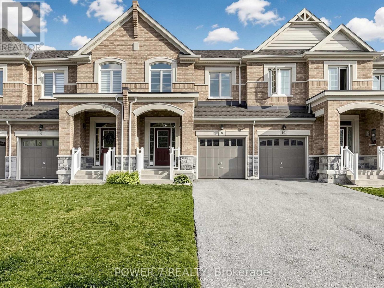 8 BRIARFIELD AVENUE, East Gwillimbury, Ontario