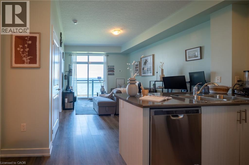 35 Southshore Crescent Unit# 301, Hamilton, Ontario  L8E 0J2 - Photo 9 - 40841049