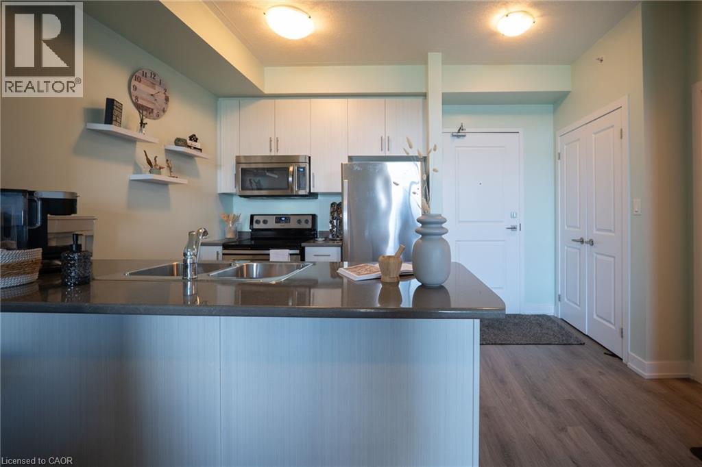 35 Southshore Crescent Unit# 301, Hamilton, Ontario  L8E 0J2 - Photo 11 - 40841049