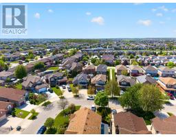 19 SIDNEY CRESCENT, Hamilton, Ontario