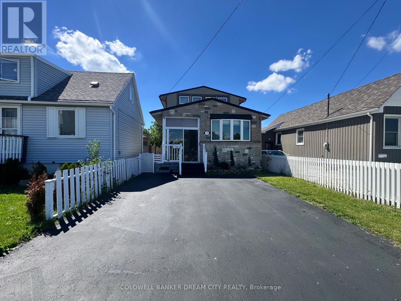 39 Reid Avenue N, Hamilton, Ontario  L8H 6C9 - Photo 3 - X13494904