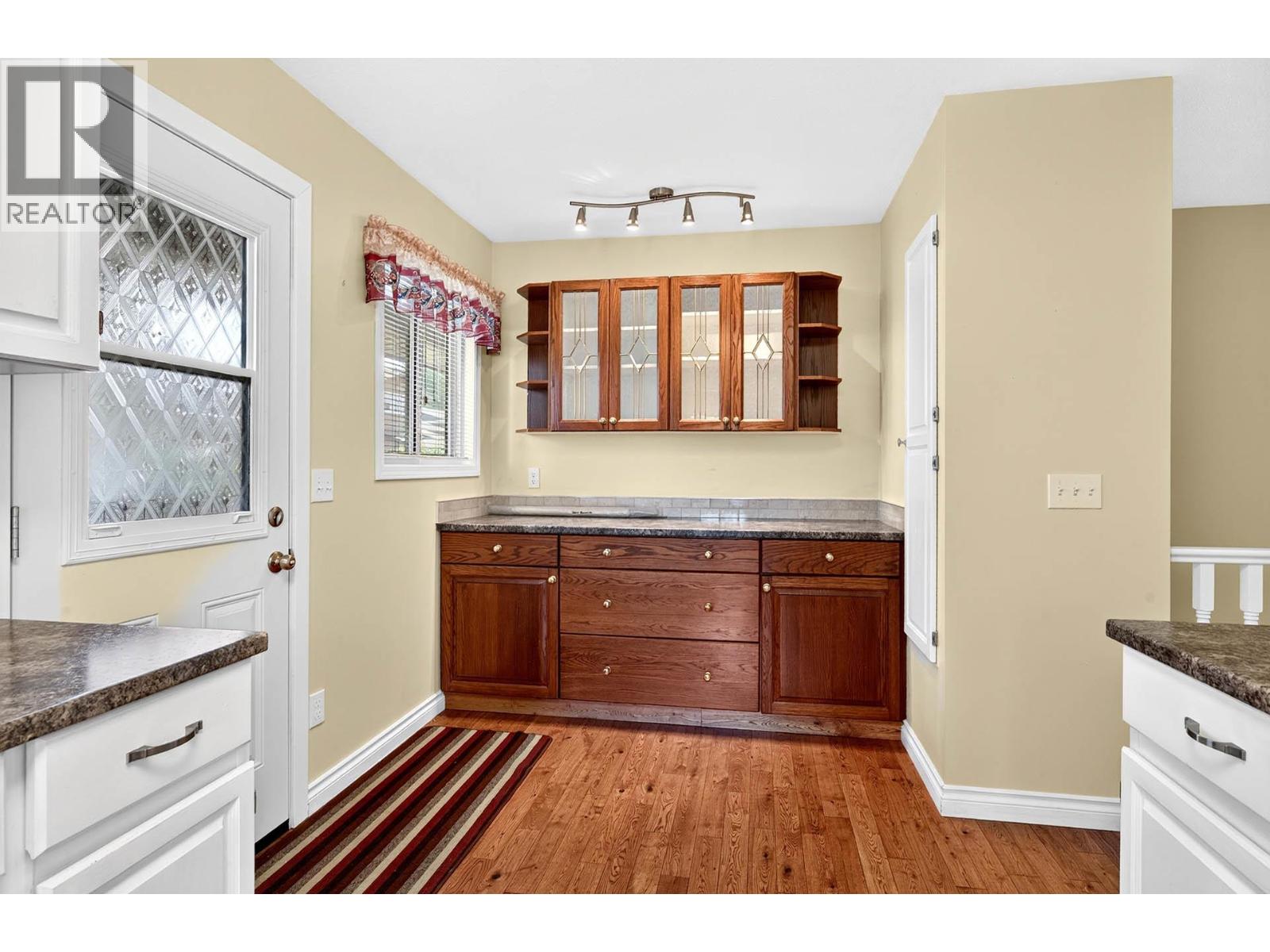 618 Braemar Drive, Kamloops, British Columbia  V1S 1H9 - Photo 13 - 10392898