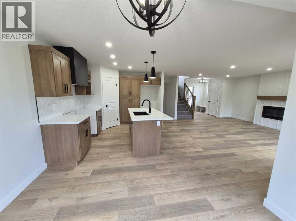 10506 134a Avenue, Grande Prairie, Alberta  T8X 0W4 - Photo 6 - A2266819