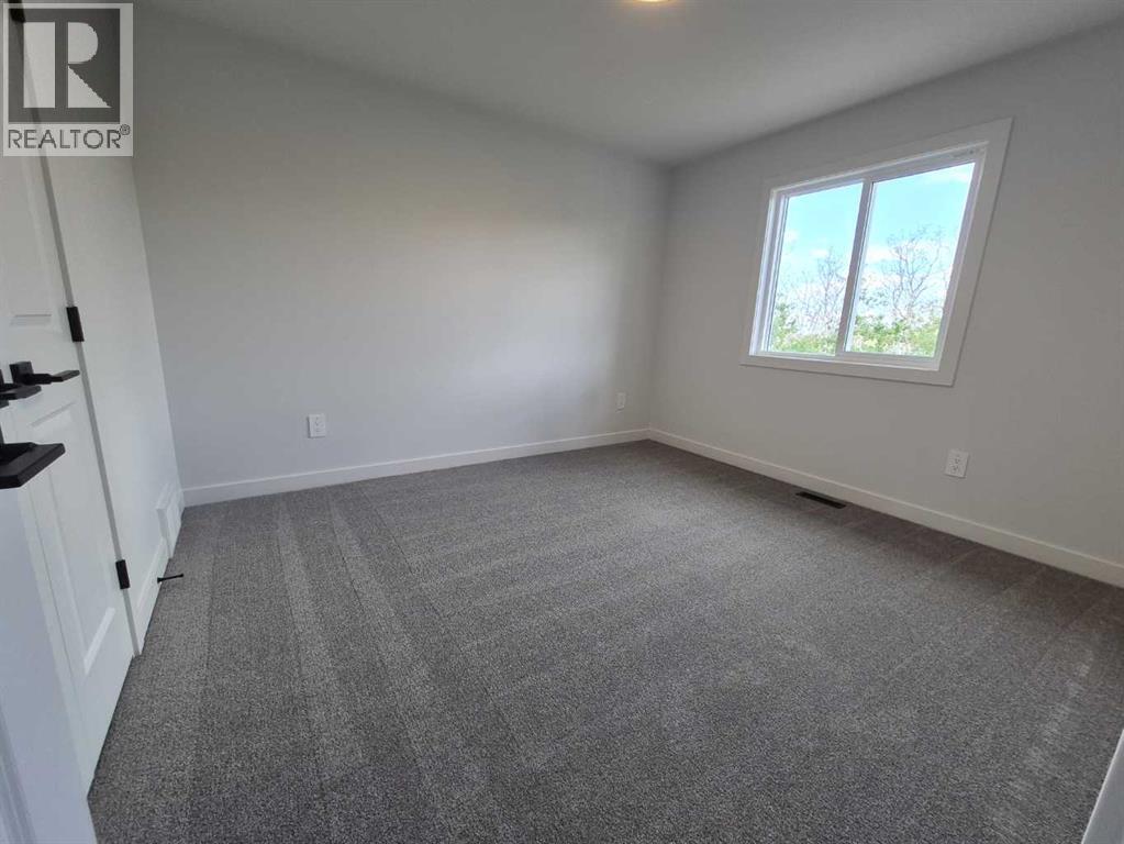 10506 134a Avenue, Grande Prairie, Alberta  T8X 0W4 - Photo 11 - A2266819