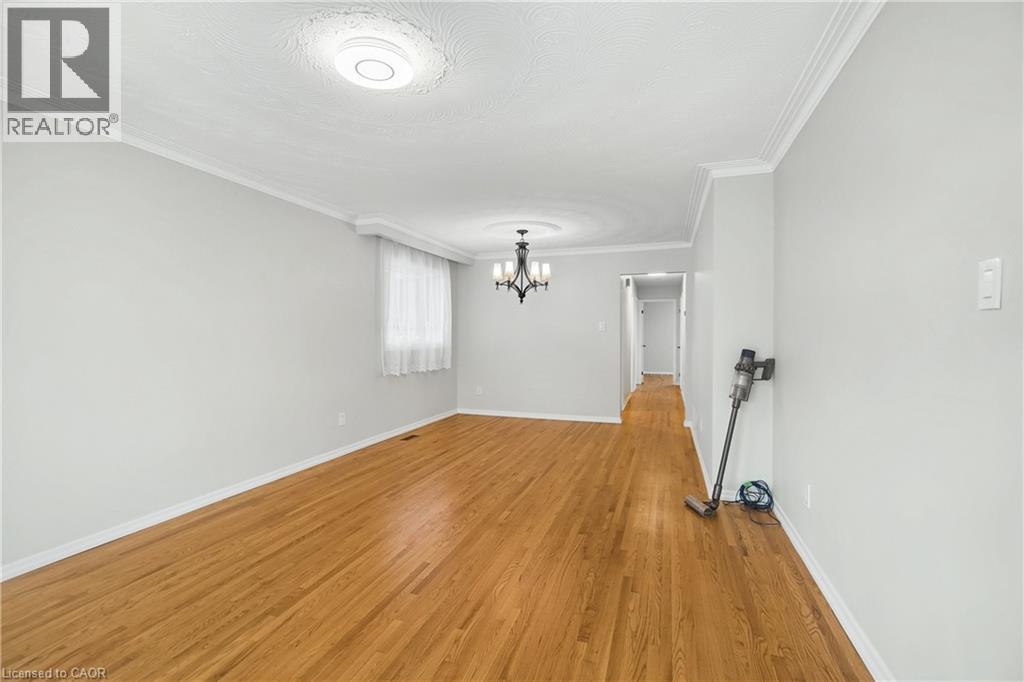 712 Vermouth Avenue Unit# Upper, Mississauga, Ontario  L5A 3T3 - Photo 13 - 40843423