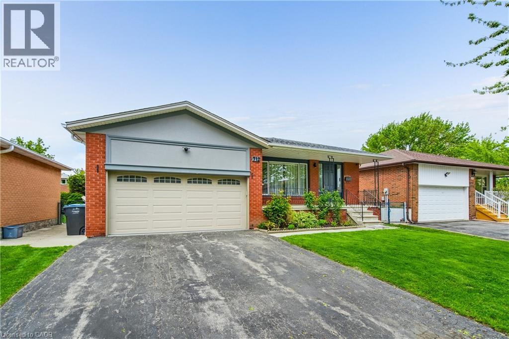 712 Vermouth Avenue Unit# Upper, Mississauga, Ontario  L5A 3T3 - Photo 2 - 40843423