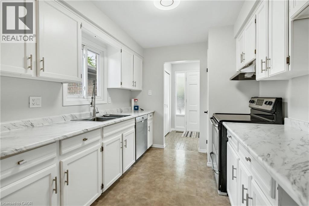 712 Vermouth Avenue Unit# Upper, Mississauga, Ontario  L5A 3T3 - Photo 9 - 40843423