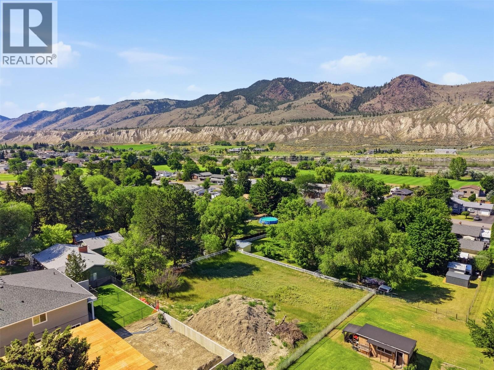 5888 Dallas Drive, Kamloops, British Columbia  V2C 4X2 - Photo 4 - 10376651