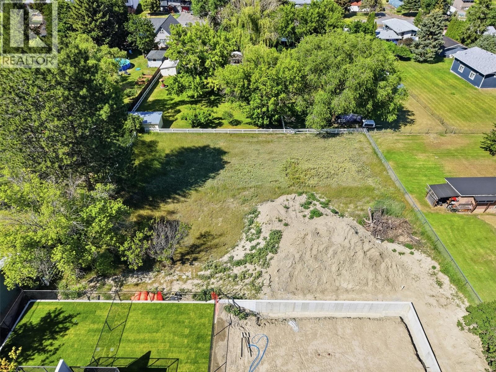 5888 Dallas Drive, Kamloops, British Columbia  V2C 4X2 - Photo 17 - 10376651
