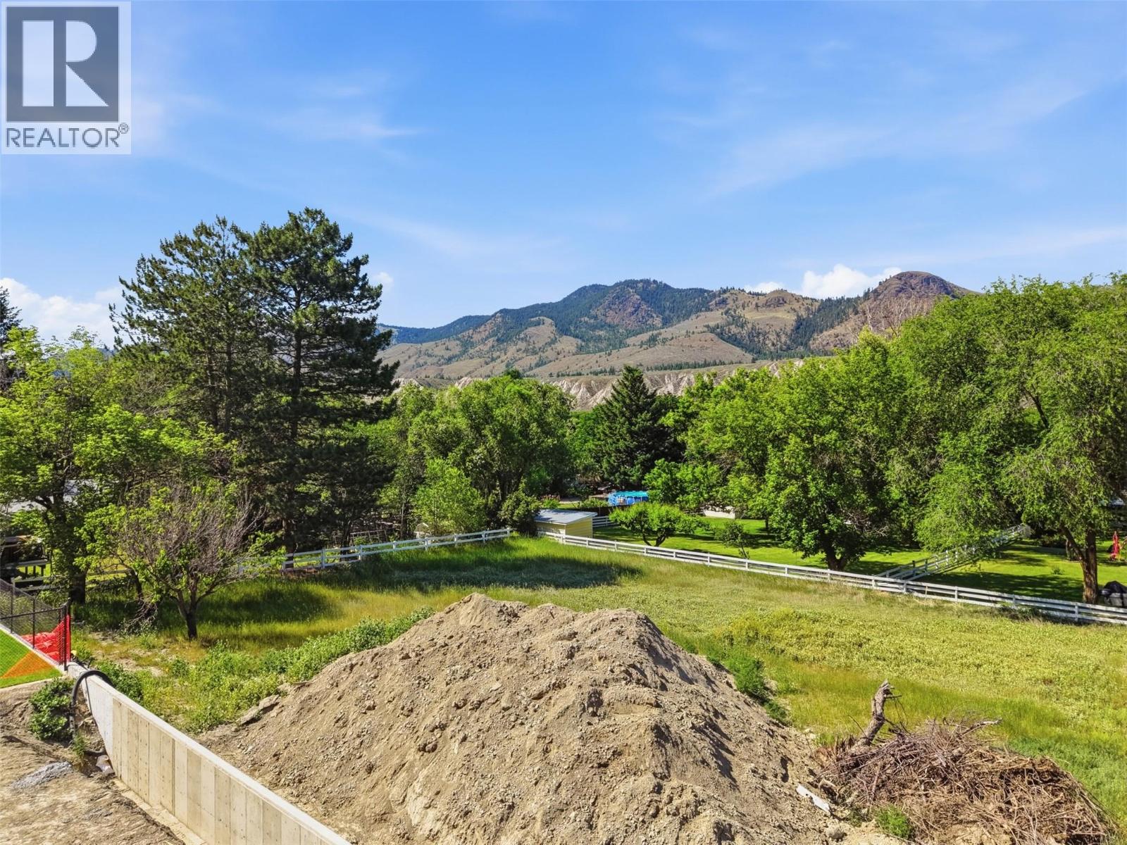 5888 Dallas Drive, Kamloops, British Columbia  V2C 4X2 - Photo 14 - 10376651