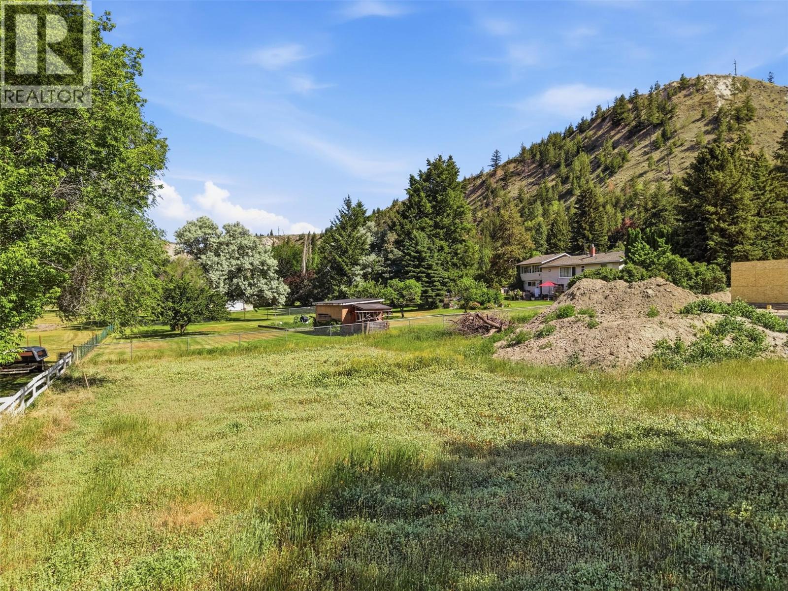 5888 Dallas Drive, Kamloops, British Columbia  V2C 4X2 - Photo 10 - 10376651