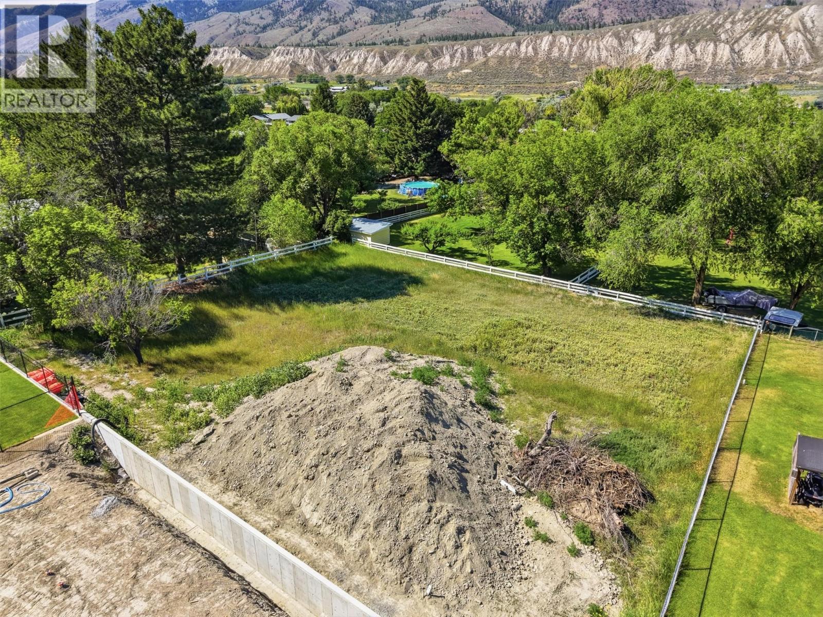 5888 Dallas Drive, Kamloops, British Columbia  V2C 4X2 - Photo 15 - 10376651