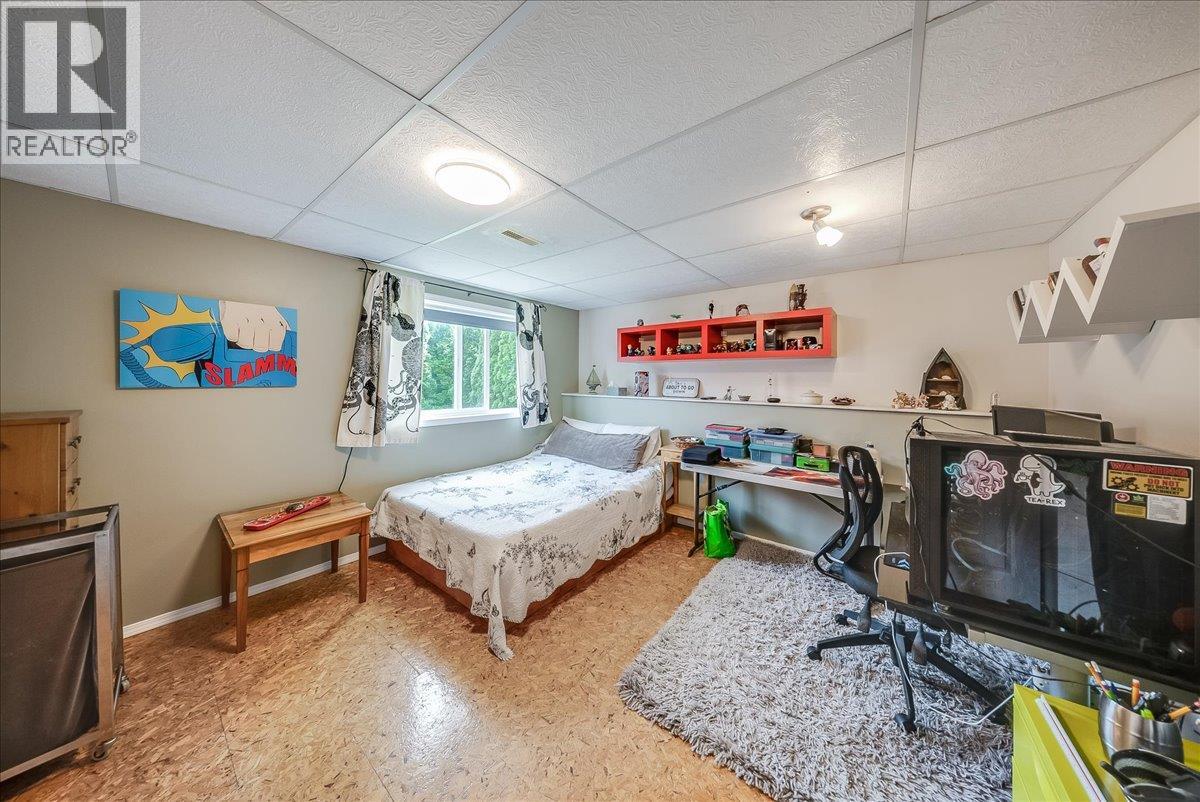 1886 Mountain Street, Fruitvale, British Columbia  V0G 1L1 - Photo 29 - 10392477