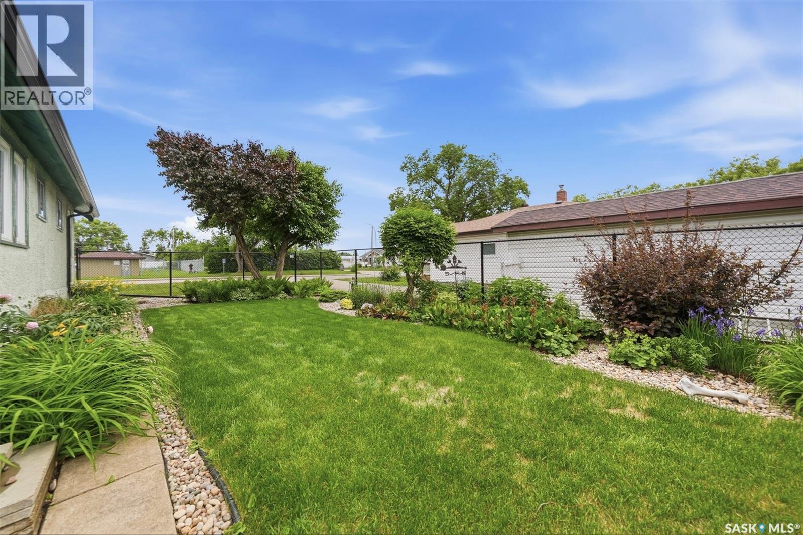 416 22nd Street W, Prince Albert, Saskatchewan  S6V 4K6 - Photo 42 - SK040716