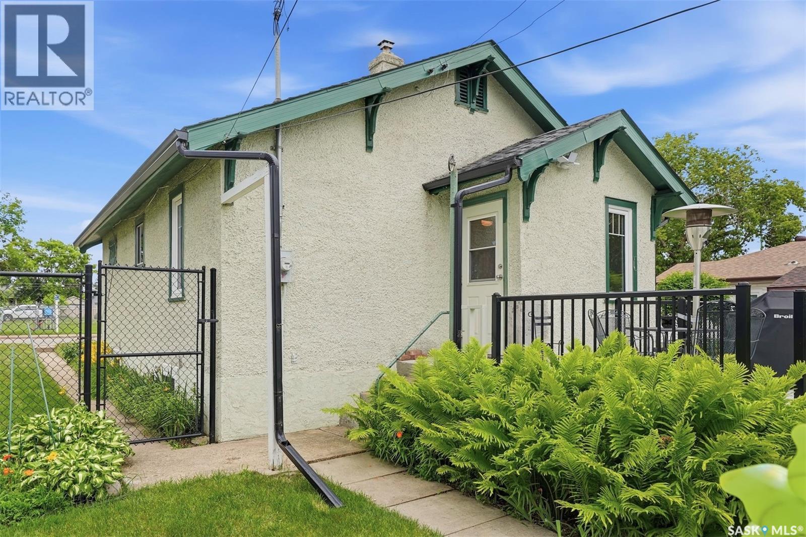 416 22nd Street W, Prince Albert, Saskatchewan  S6V 4K6 - Photo 44 - SK040716