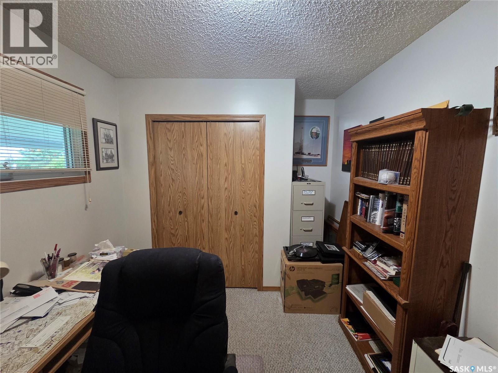 15 Adelaide Street, Manor, Saskatchewan  S0C 1R0 - Photo 21 - SK040541