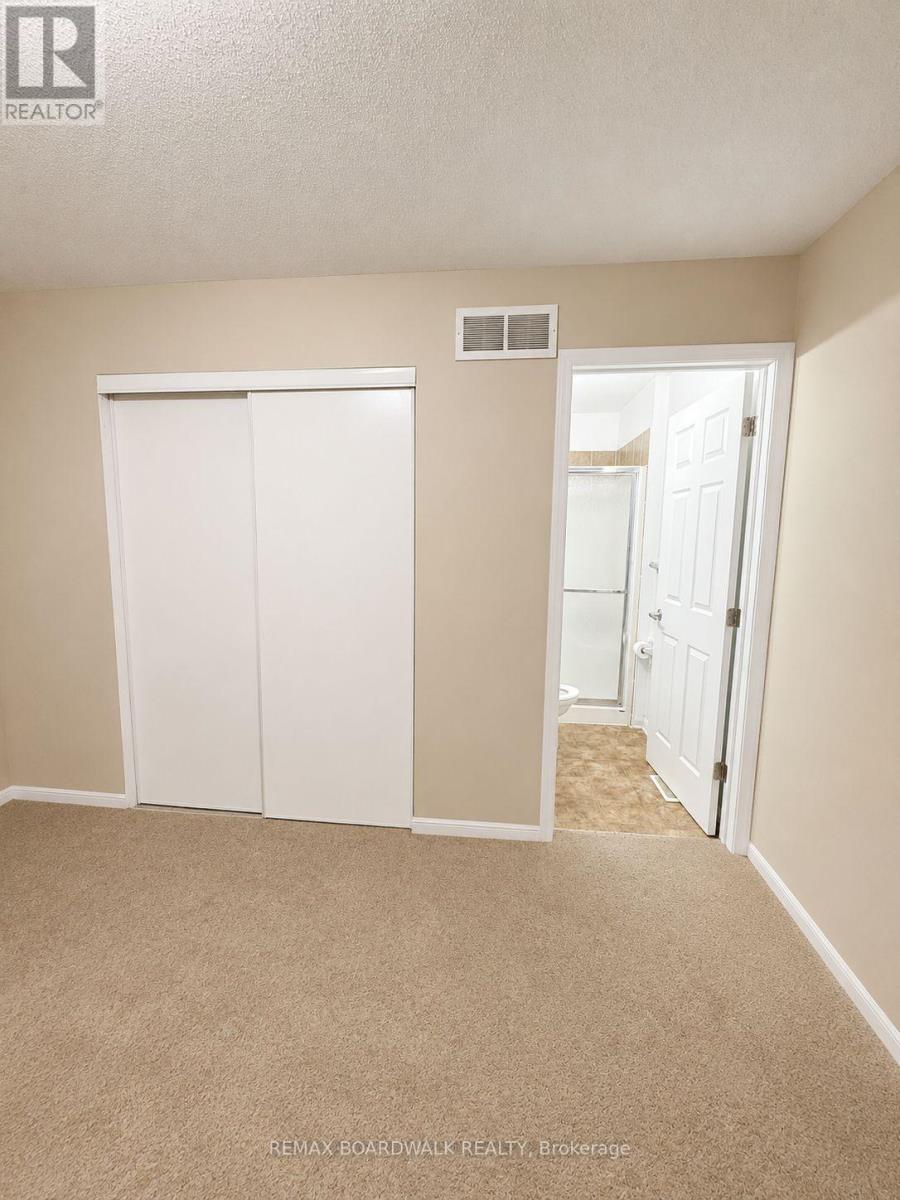 727 Sanibel Private, Ottawa, Ontario  K2H 0A8 - Photo 11 - X13495186