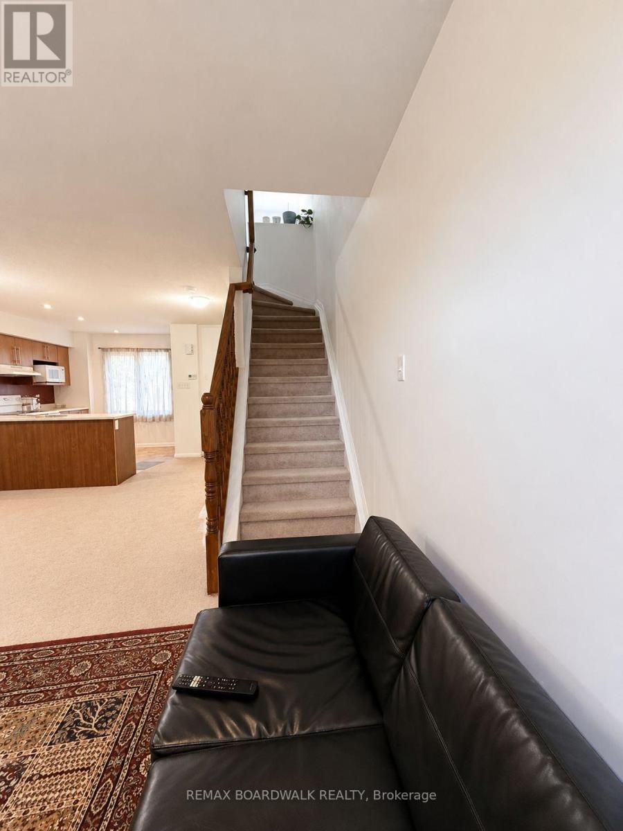 727 Sanibel Private, Ottawa, Ontario  K2H 0A8 - Photo 8 - X13495186