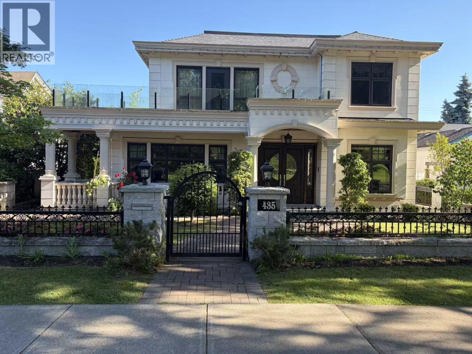 435 W 29TH AVE
