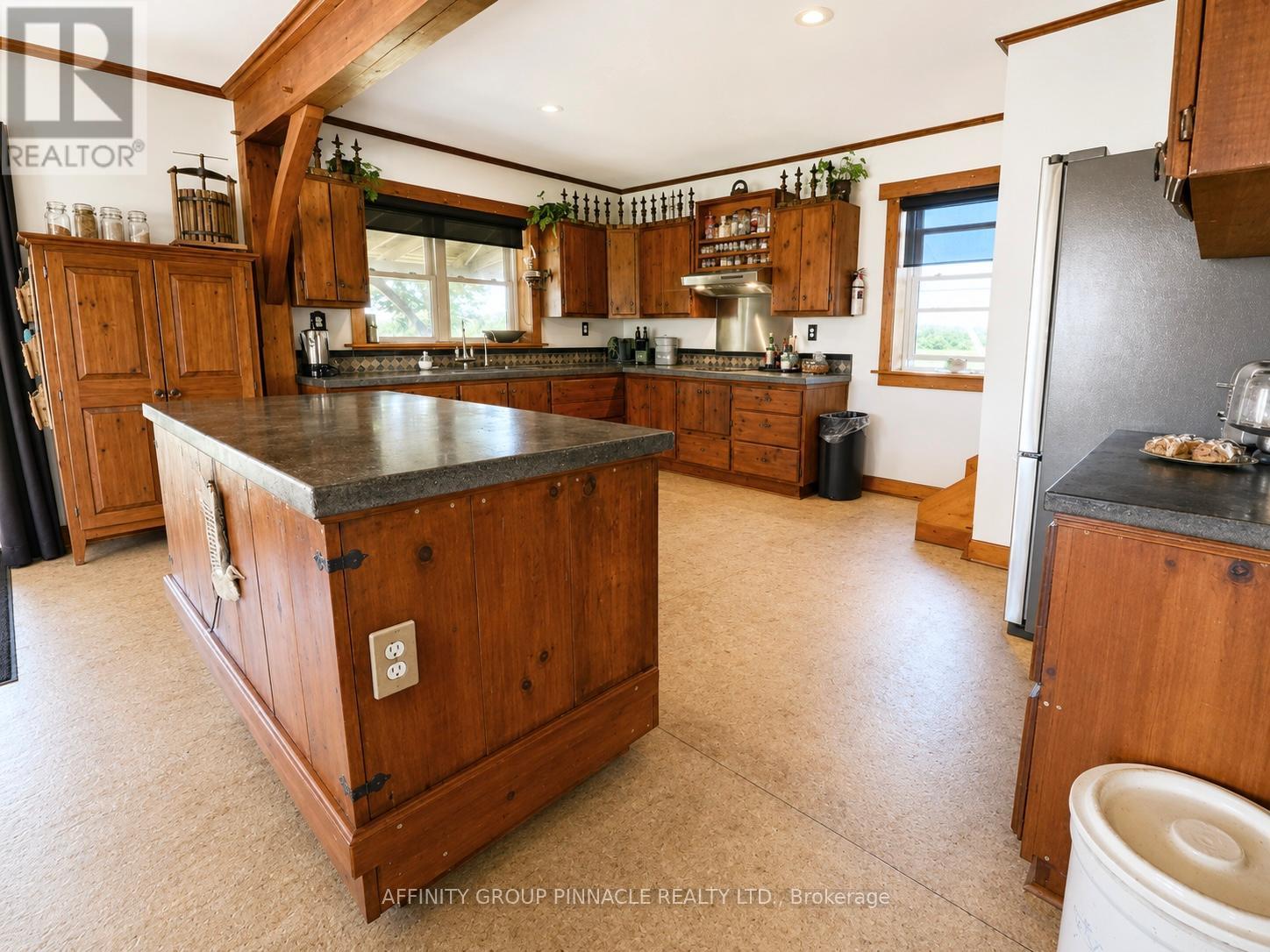 1693 Heights Road, Kawartha Lakes, Ontario  K0M 1L0 - Photo 12 - X13495104