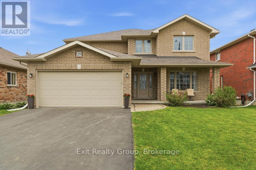 29 GALE CRESCENT, Belleville, Ontario