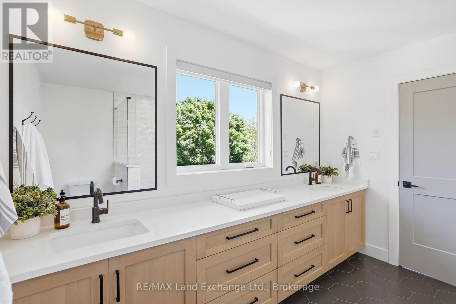 931 Bogdanovic Way, Huron-Kinloss, Ontario  N2Z 0H3 - Photo 19 - X13495100