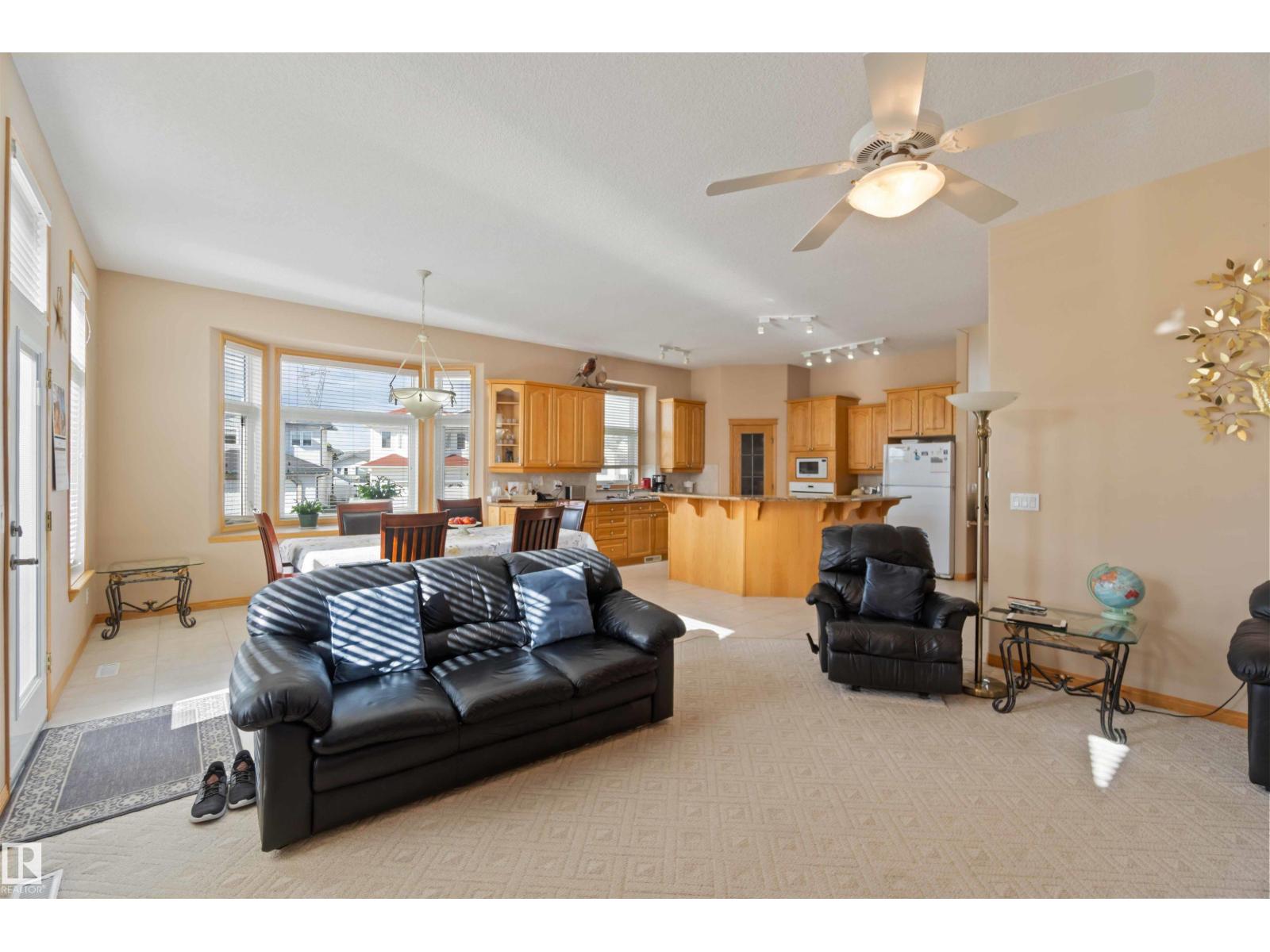 7542 165a Av NW, Edmonton, Alberta  T5Z 3P9 - Photo 12 - E4495917