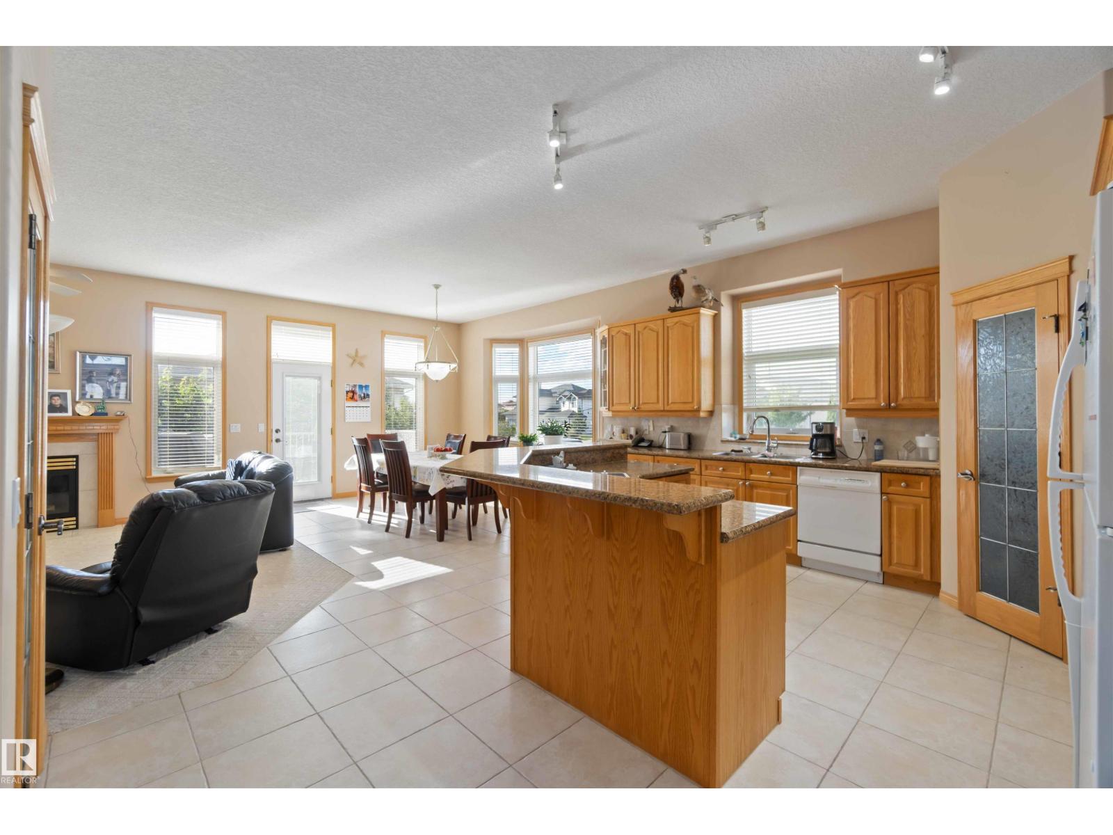 7542 165a Av NW, Edmonton, Alberta  T5Z 3P9 - Photo 19 - E4495917
