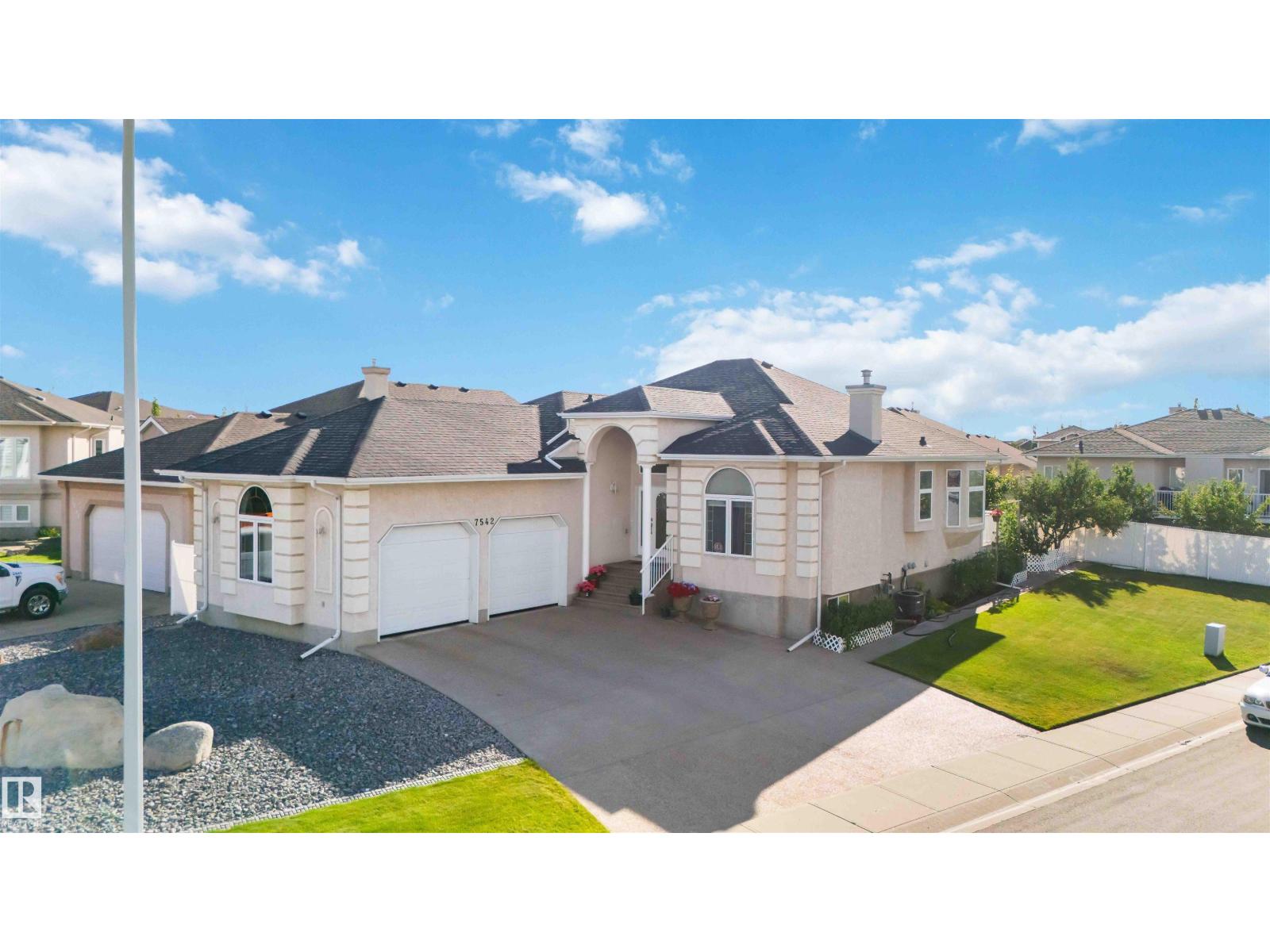 7542 165a Av NW, Edmonton, Alberta  T5Z 3P9 - Photo 63 - E4495917