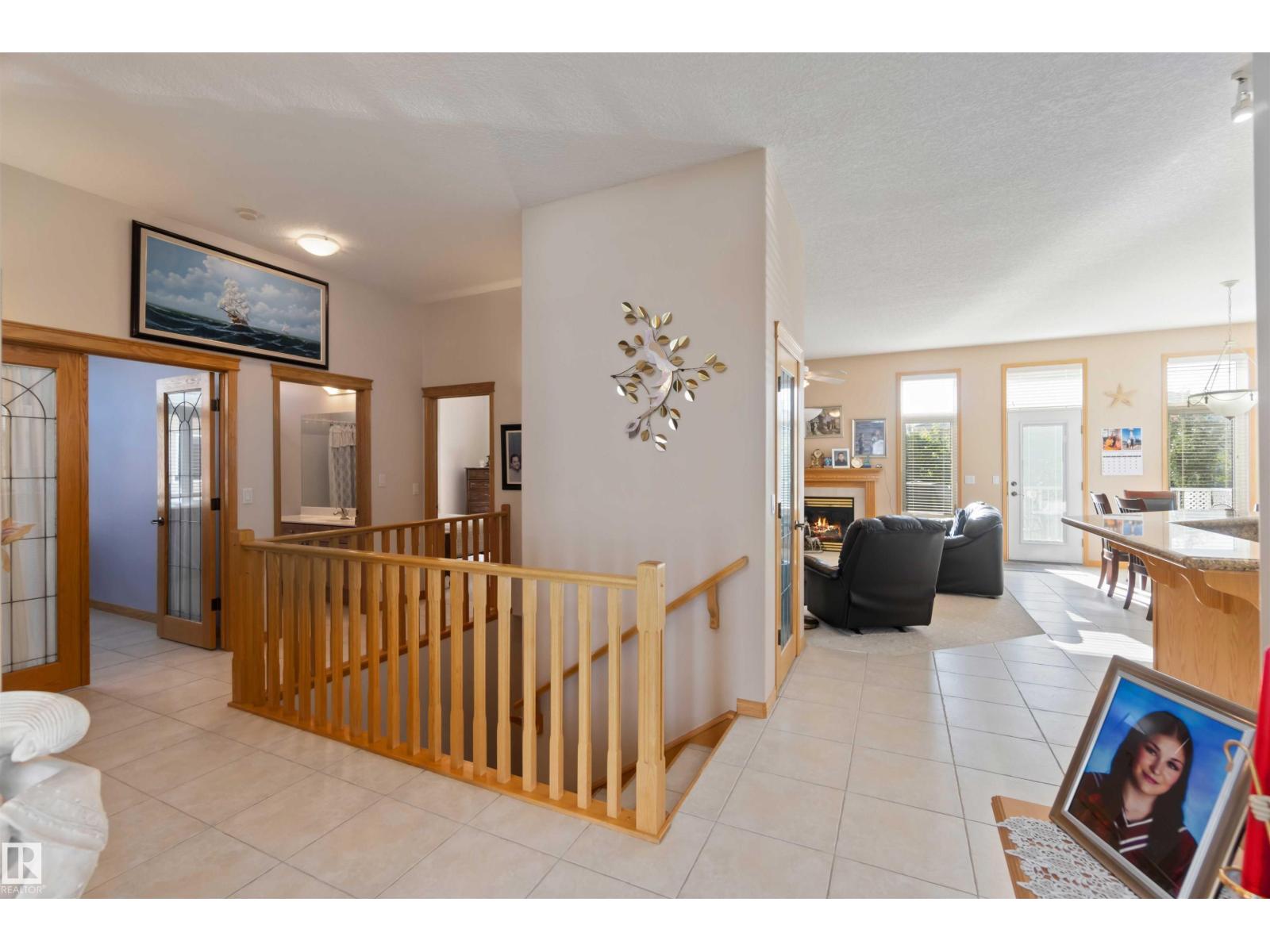 7542 165a Av NW, Edmonton, Alberta  T5Z 3P9 - Photo 7 - E4495917