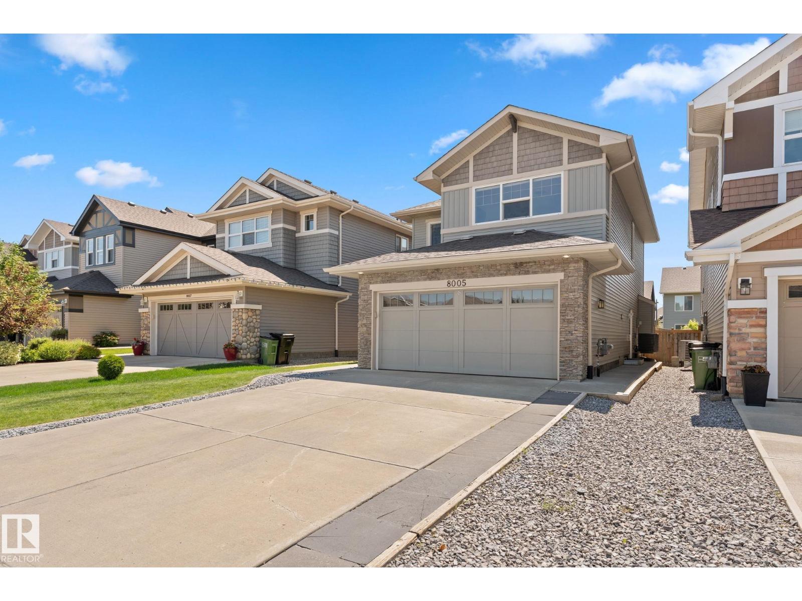 8005 Evans Cr NW, Edmonton, Alberta  T6M 0T7 - Photo 3 - E4495923