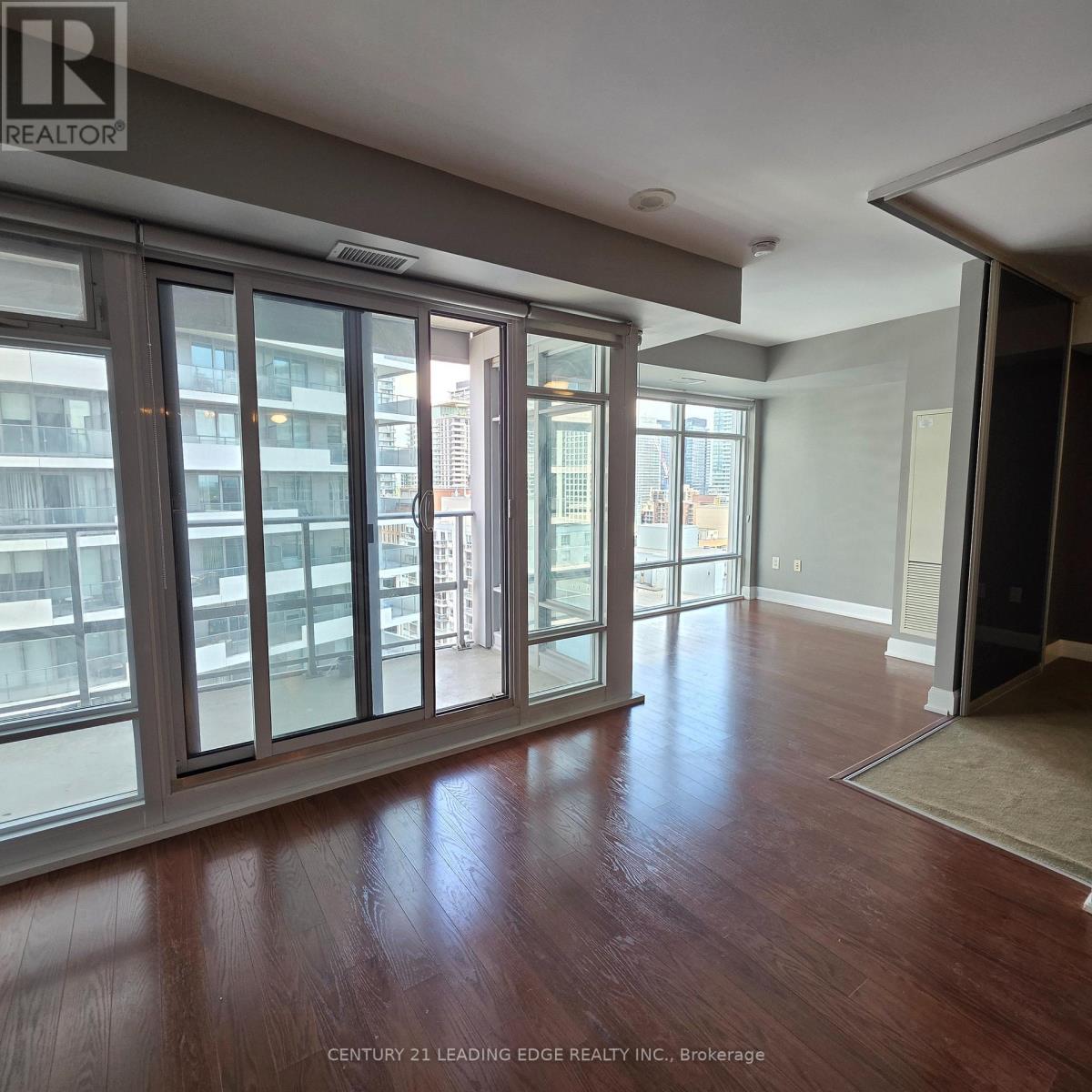 2210 - 2191 Yonge Street, Toronto, Ontario  M4S 3H8 - Photo 11 - C13495118