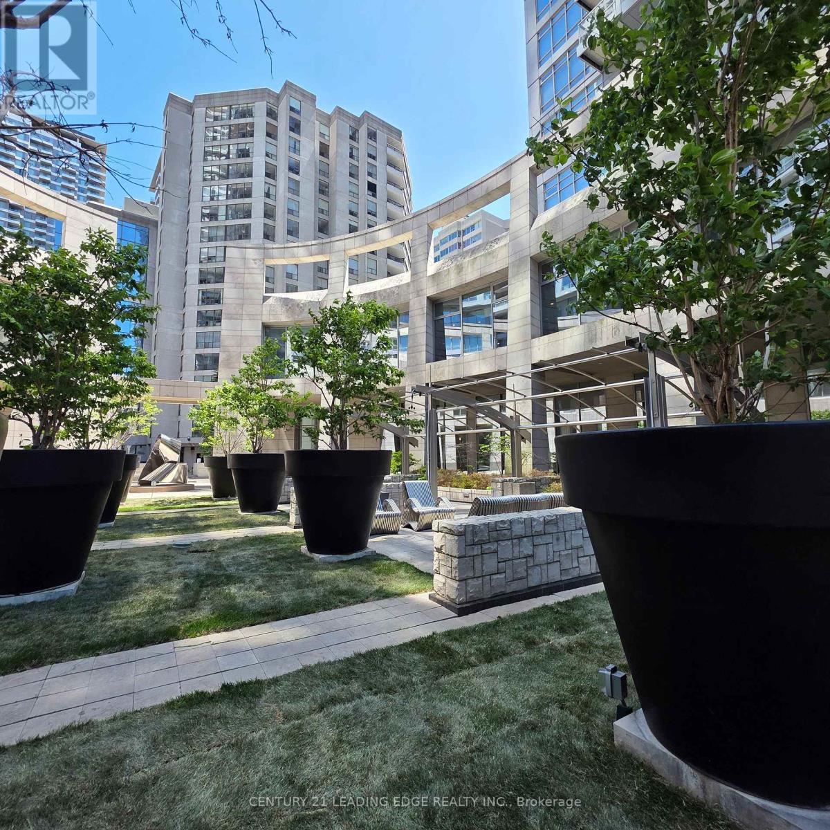 2210 - 2191 Yonge Street, Toronto, Ontario  M4S 3H8 - Photo 16 - C13495118