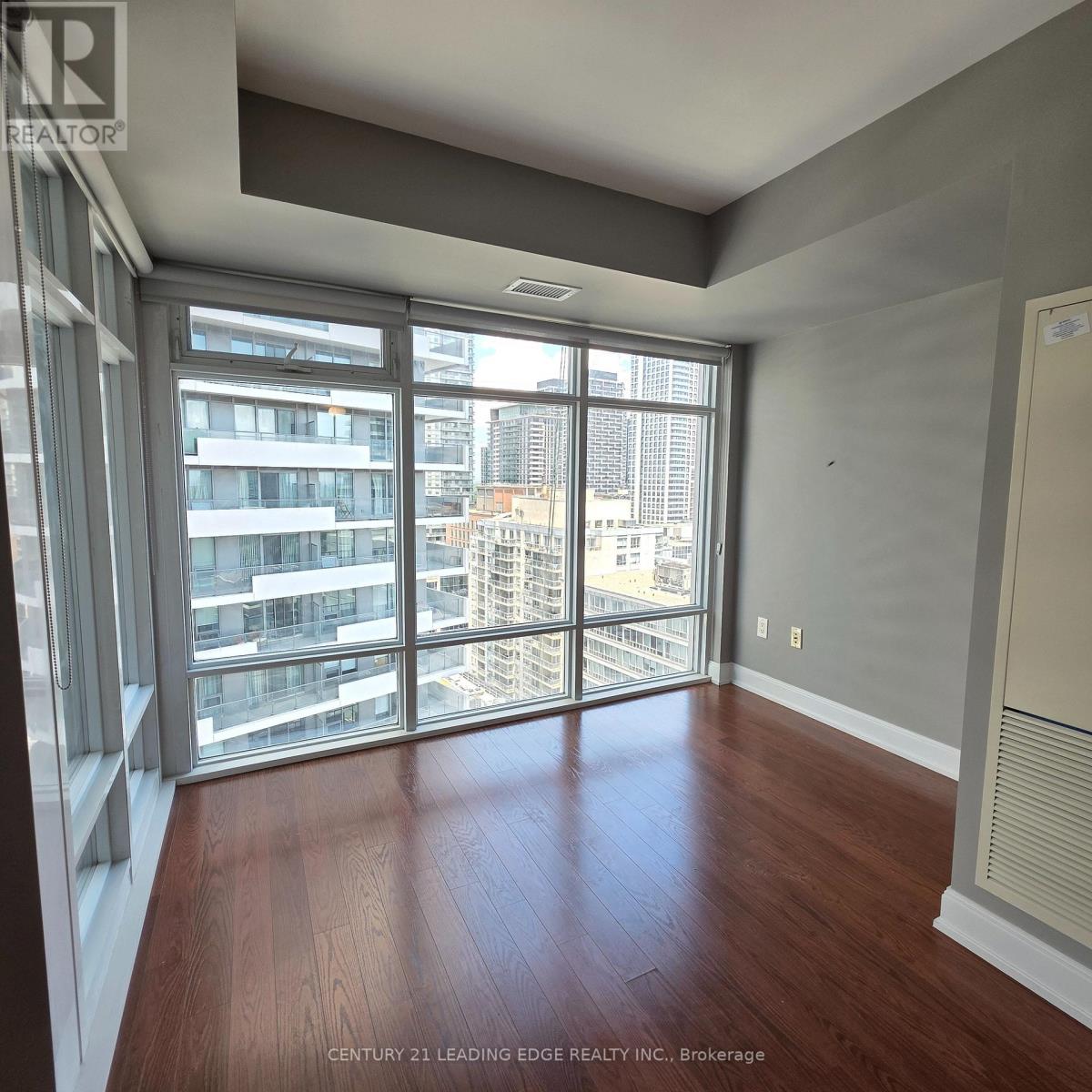 2210 - 2191 Yonge Street, Toronto, Ontario  M4S 3H8 - Photo 9 - C13495118