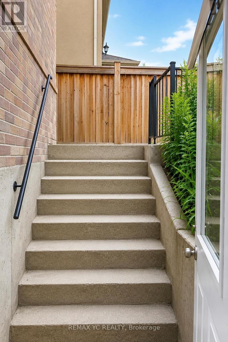 201 Harlandale Avenue, Toronto, Ontario  M2N 1P6 - Photo 9 - C13495168
