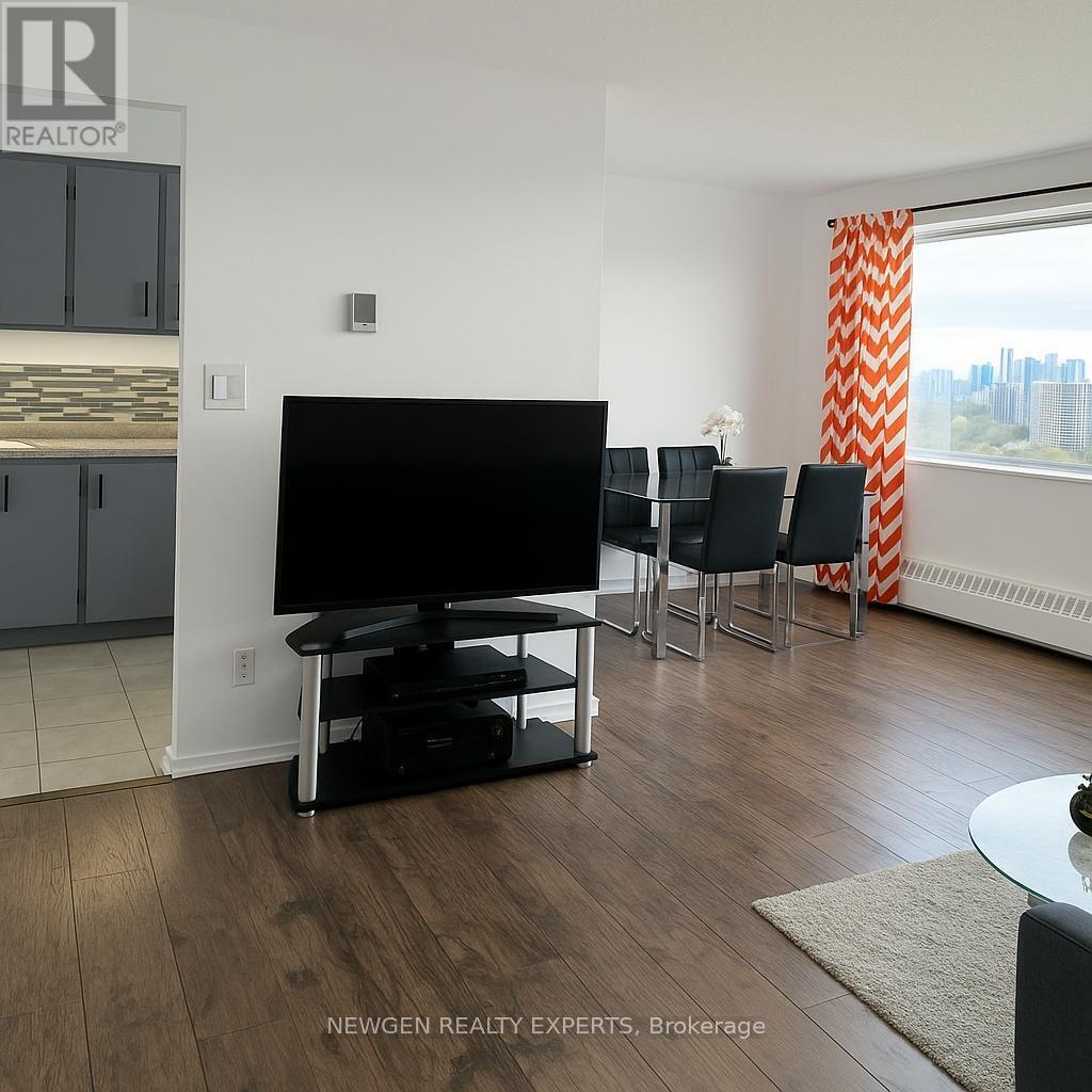 2608 - 715 Don Mills Road, Toronto, Ontario  M3C 1S5 - Photo 3 - C13495190