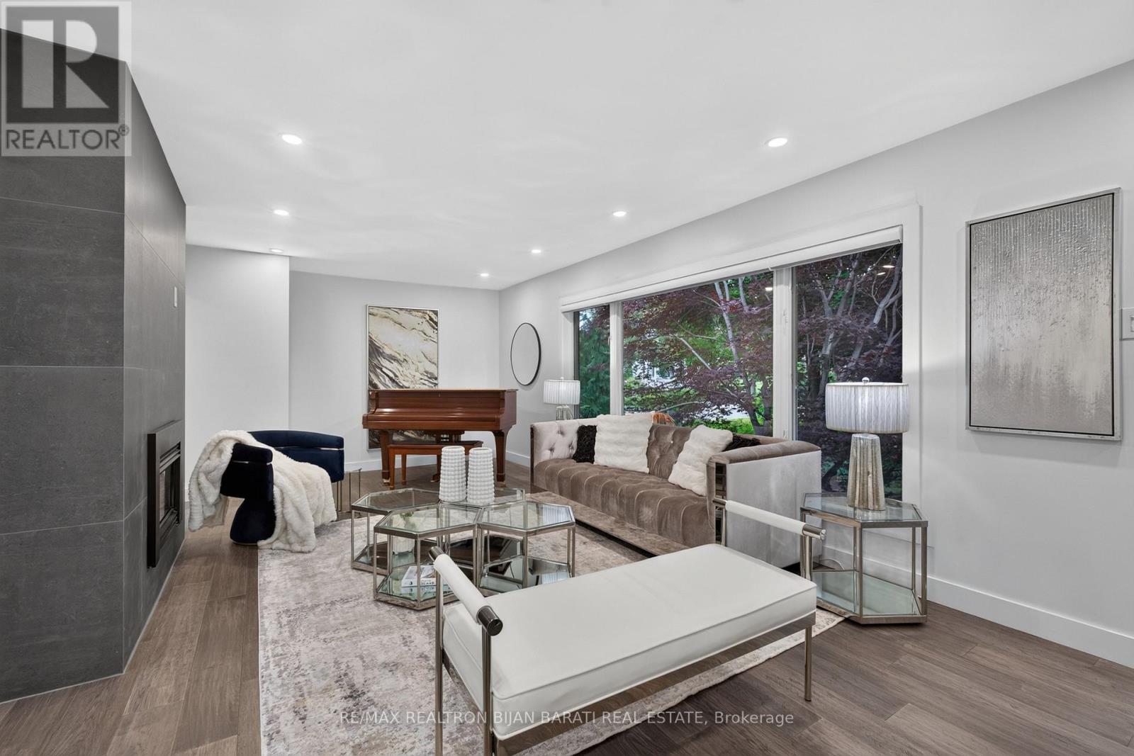 53 Sumner Heights Drive, Toronto, Ontario  M2K 1Y5 - Photo 4 - C13495206